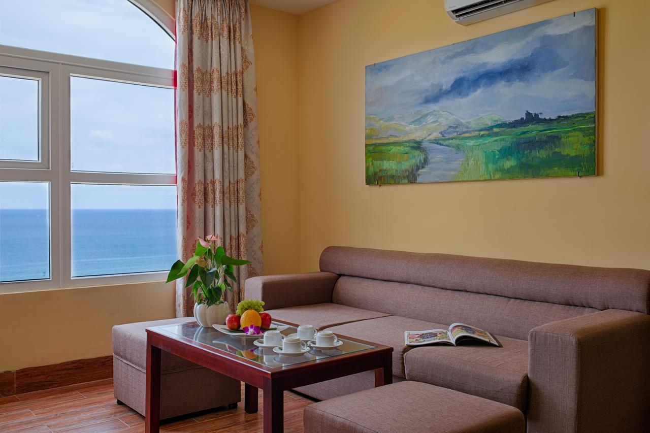 Nhat Minh And Hotel Da Nang